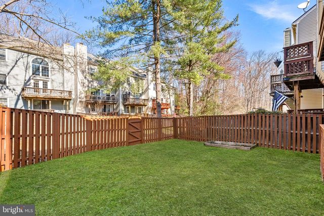 8228 MAPLE RIDGE AVE, Springfield, VA 22153