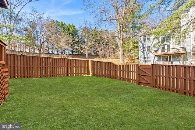 8228 MAPLE RIDGE AVE, Springfield, VA 22153