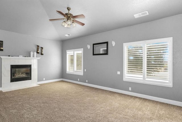 2248 Cherry Tree Ln, Riverbank, CA 95367