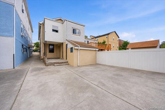 3038 Tiemann Avenue, Bronx, NY 10469
