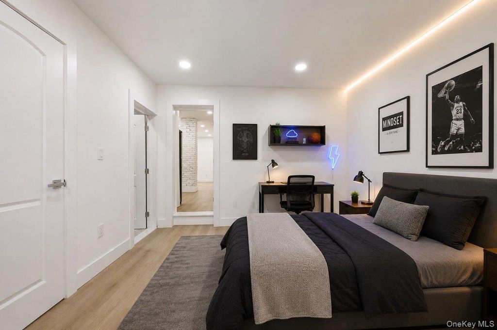 3038 Tiemann Avenue, Bronx, NY 10469 — photo 4