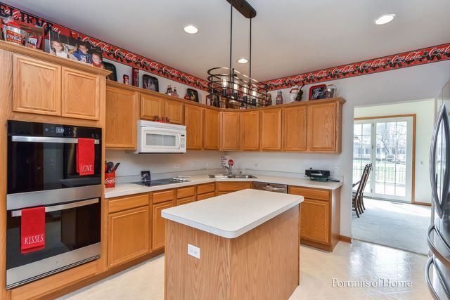 4263 Stableford Lane, Naperville, IL 60564