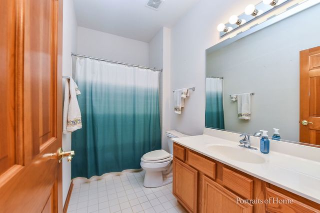 4263 Stableford Lane, Naperville, IL 60564