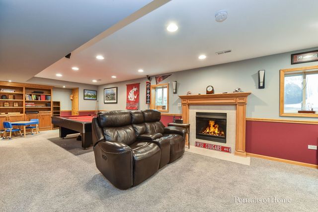 4263 Stableford Lane, Naperville, IL 60564