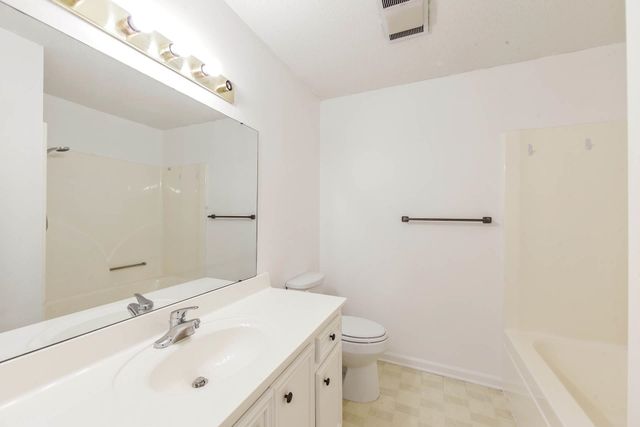 6856 Gail St, Houma, LA 70364