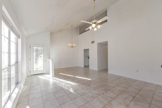 6856 Gail St, Houma, LA 70364