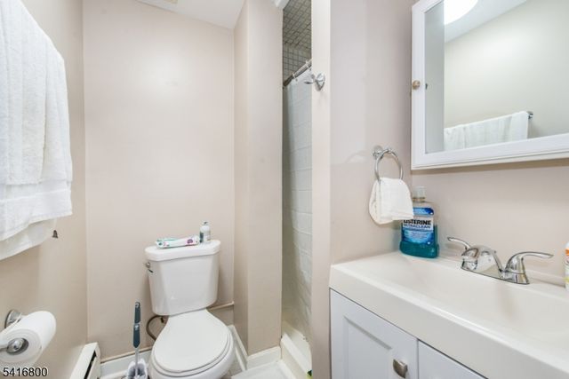 9 N 8Th St, Belleville Twp., NJ 07109