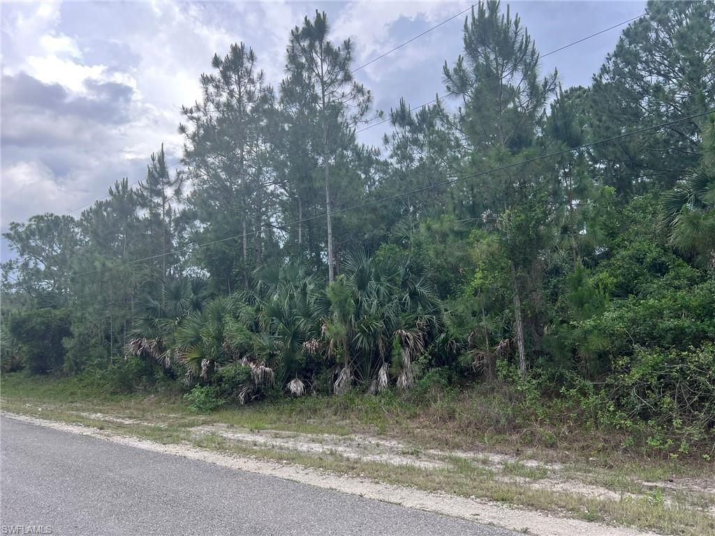 Unit 82 12th AVE, NAPLES, FL 34120 — photo 4