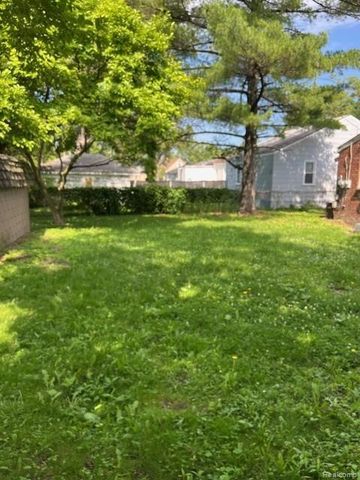 11310 Packard Avenue, Warren, MI 48089