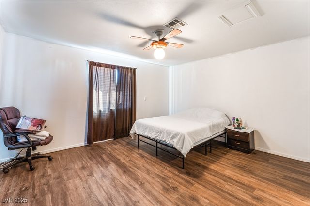 1117 Cold Harbor Drive, North Las Vegas, NV 89030