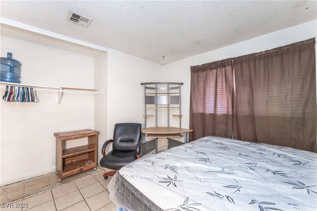 1117 Cold Harbor Drive, North Las Vegas, NV 89030