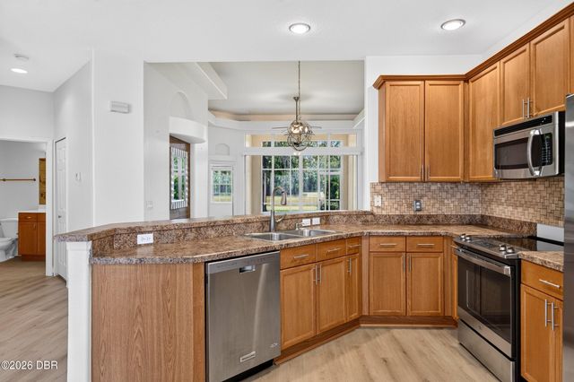 166 Sedona Circle, Daytona Beach, FL 32124