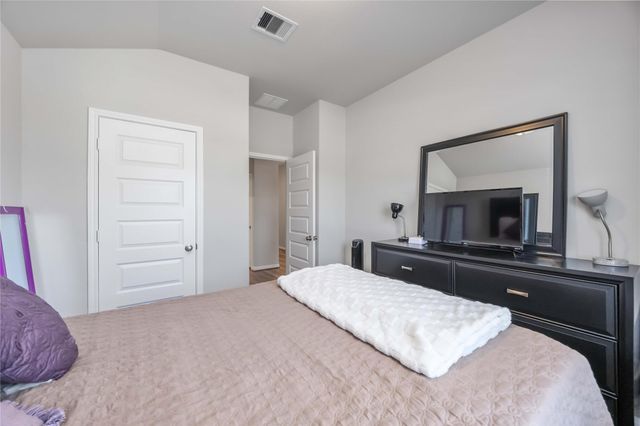 6915 Ventura Drive, Rosharon, TX 77583