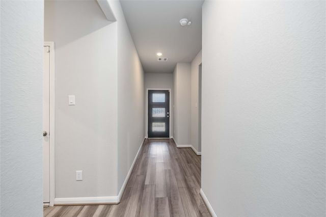 6915 Ventura Drive, Rosharon, TX 77583