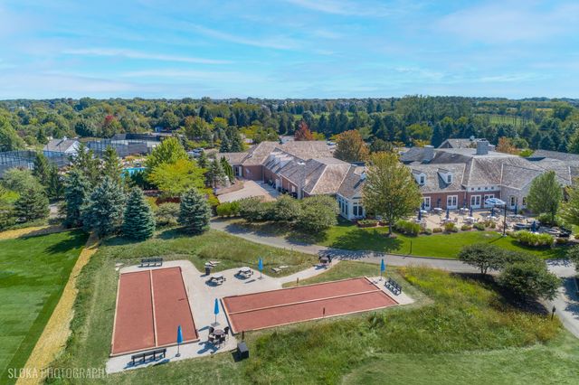 23 Crystal Downs Drive, Hawthorn Woods, IL 60047