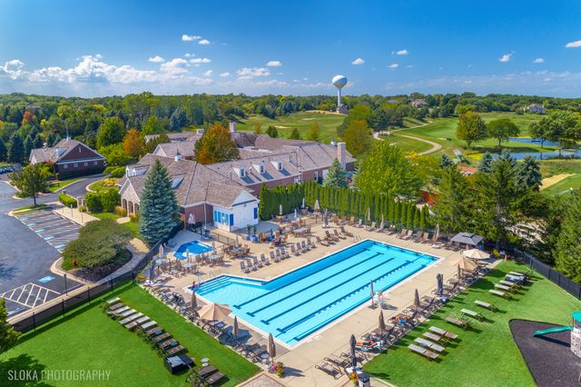 23 Crystal Downs Drive, Hawthorn Woods, IL 60047