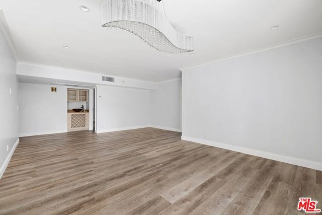 423 S Rexford Drive 106, Beverly Hills, CA 90212