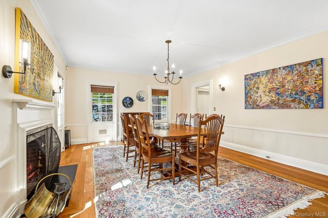 333 W Hartsdale Avenue, Hartsdale, NY 10530