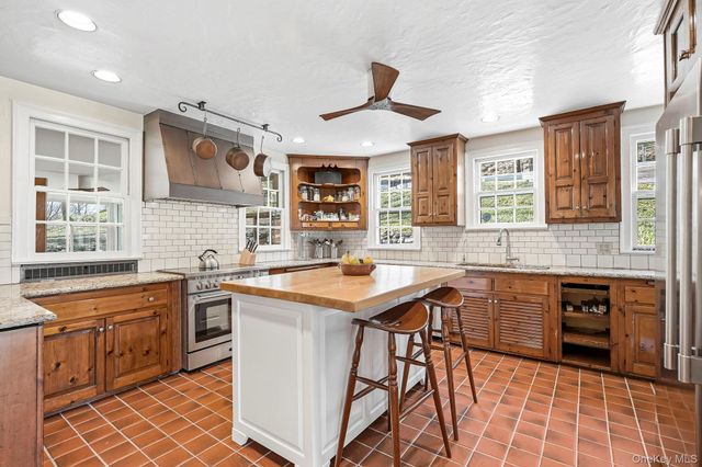 333 W Hartsdale Avenue, Hartsdale, NY 10530