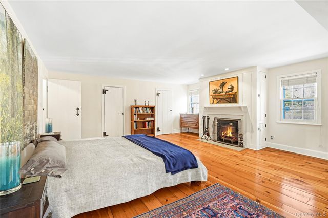 333 W Hartsdale Avenue, Hartsdale, NY 10530