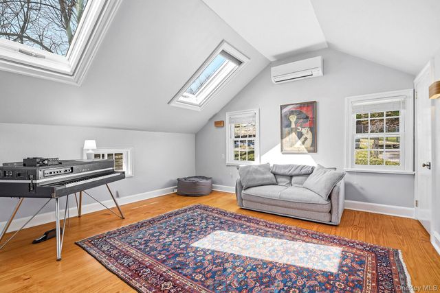 333 W Hartsdale Avenue, Hartsdale, NY 10530