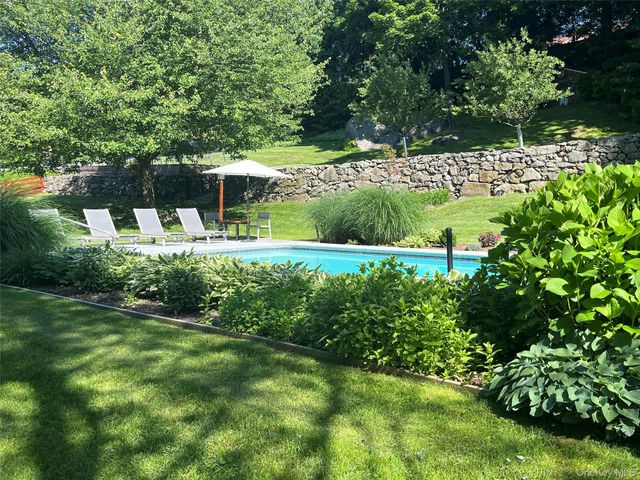 333 W Hartsdale Avenue, Hartsdale, NY 10530