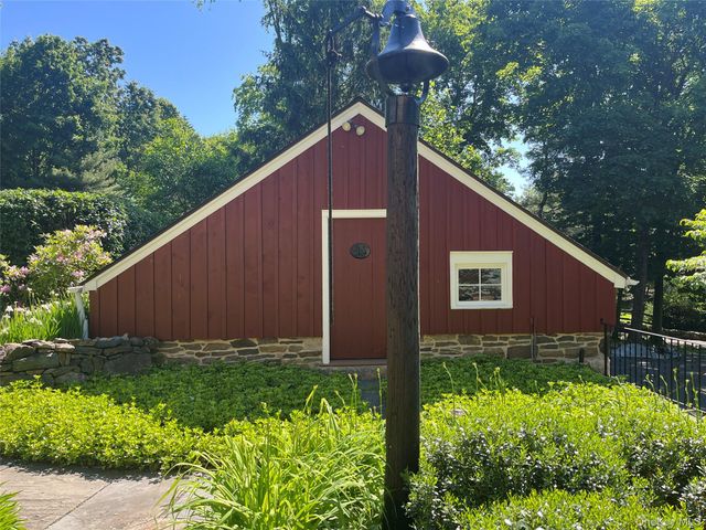 333 W Hartsdale Avenue, Hartsdale, NY 10530