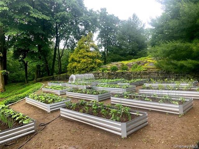333 W Hartsdale Avenue, Hartsdale, NY 10530