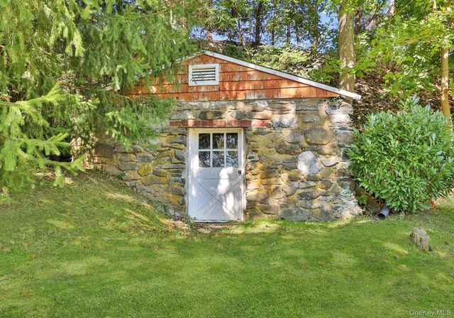 333 W Hartsdale Avenue, Hartsdale, NY 10530