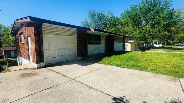 1716 Hudson Road, Dellwood, MO 63136