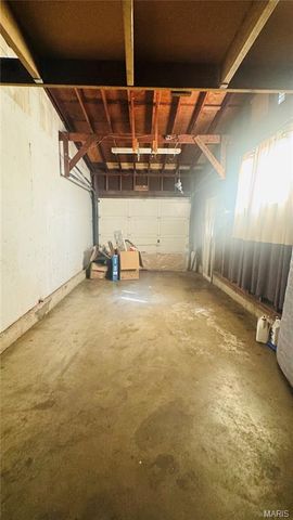 1716 Hudson Road, Dellwood, MO 63136