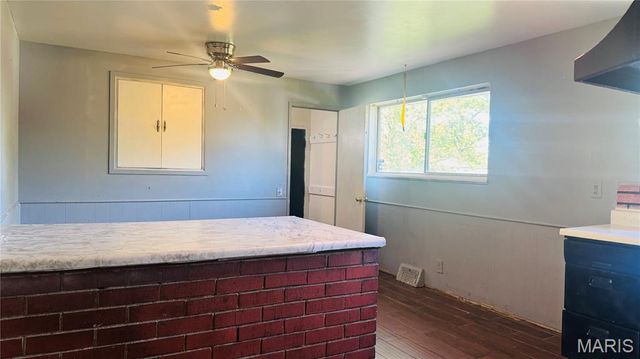 1716 Hudson Road, Dellwood, MO 63136