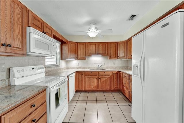 7618 133RD Square, Sebastian, FL 32958