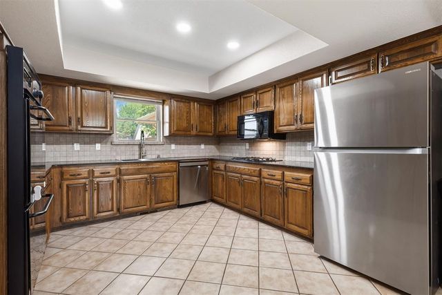 4031 Spyglass Road, Oklahoma City, OK 73120