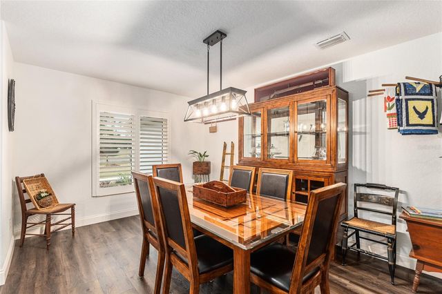 25442 NW 173RD AVENUE, High Springs, FL 32643