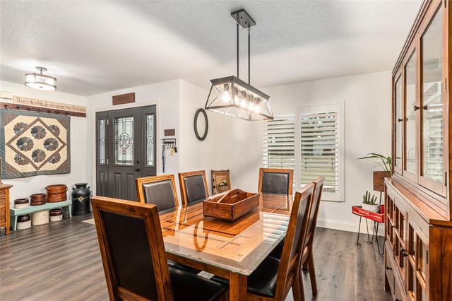 25442 NW 173RD AVENUE, High Springs, FL 32643