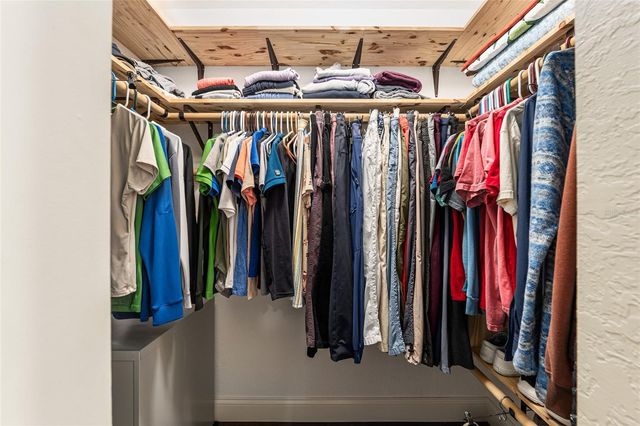 25442 NW 173RD AVENUE, High Springs, FL 32643