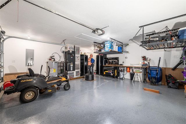 25442 NW 173RD AVENUE, High Springs, FL 32643