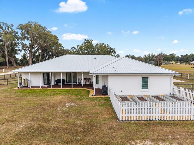 25442 NW 173RD AVENUE, High Springs, FL 32643