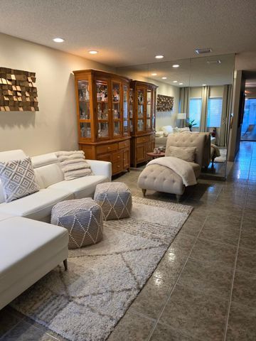9809 RIVERSIDE Drive 51-5, Coral Springs, FL 33071