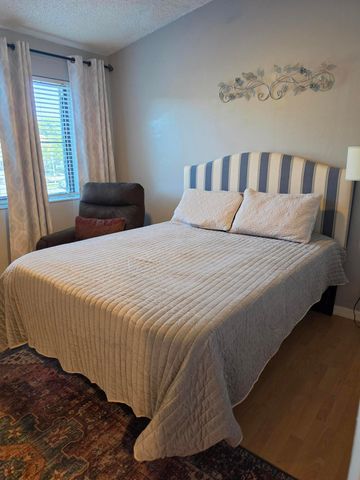 9809 RIVERSIDE Drive 51-5, Coral Springs, FL 33071