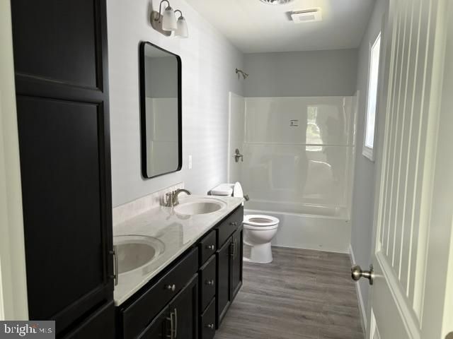 212 GRACE ANN CT, Fayetteville, PA 17222