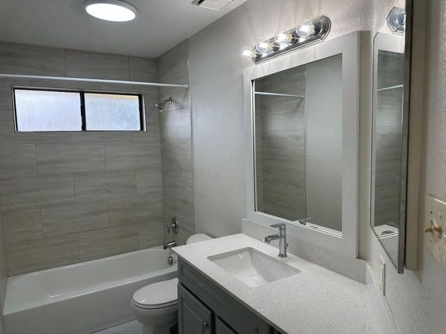 12330 Garden Laurel Lane, Houston, TX 77014