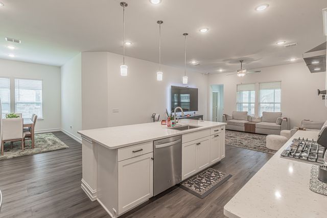 4313 Knight Street, Midlothian, TX 76065