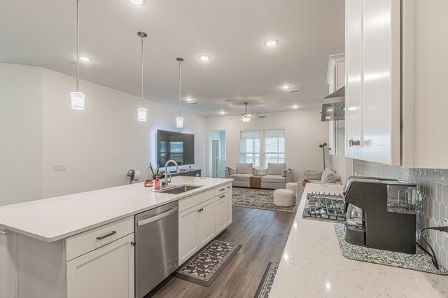 4313 Knight Street, Midlothian, TX 76065