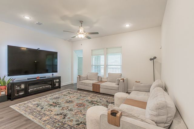 4313 Knight Street, Midlothian, TX 76065