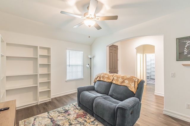 4313 Knight Street, Midlothian, TX 76065