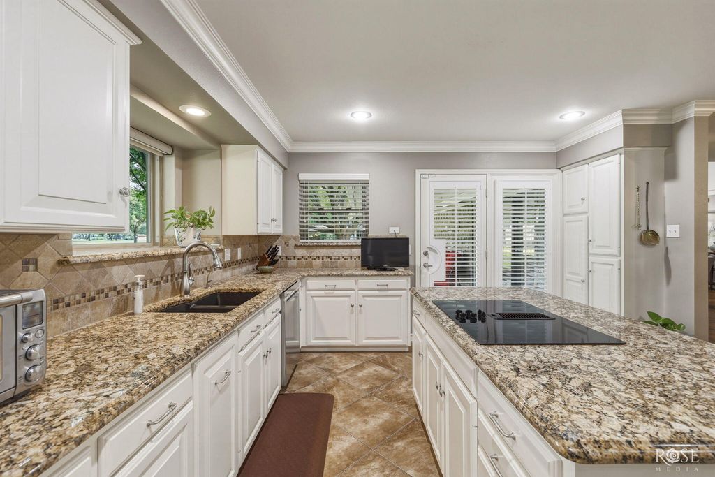 Image 17 of property listing at 5406 Fairway Drive, San Angelo, TX 76904