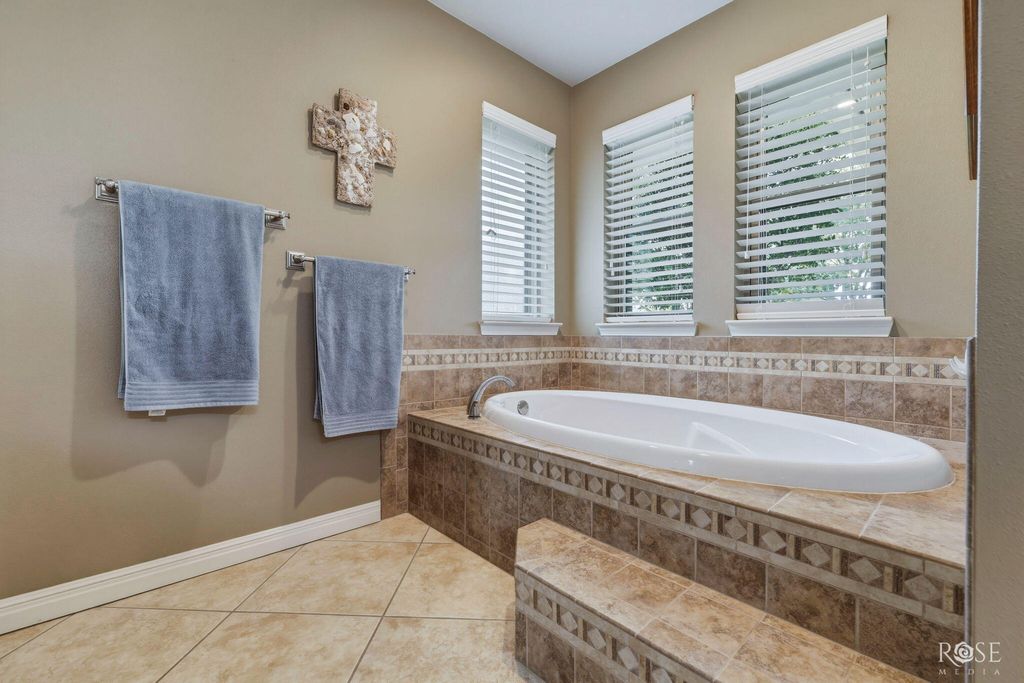 Image 22 of property listing at 5406 Fairway Drive, San Angelo, TX 76904