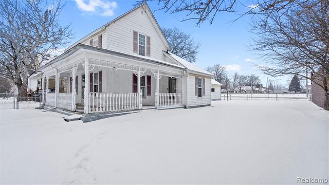 32308 Church Street, Rockwood, MI 48173